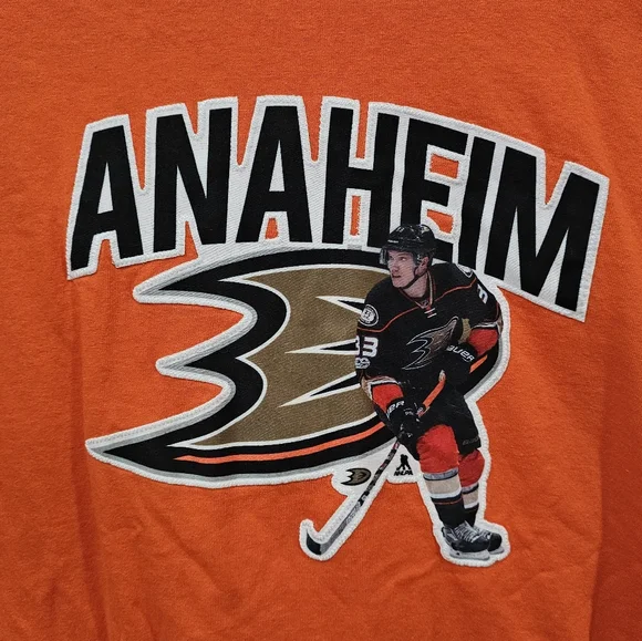 Official Jakob Silfverberg Anaheim Ducks Orange XL T-Shirt NWOT - Picture 2 of 7